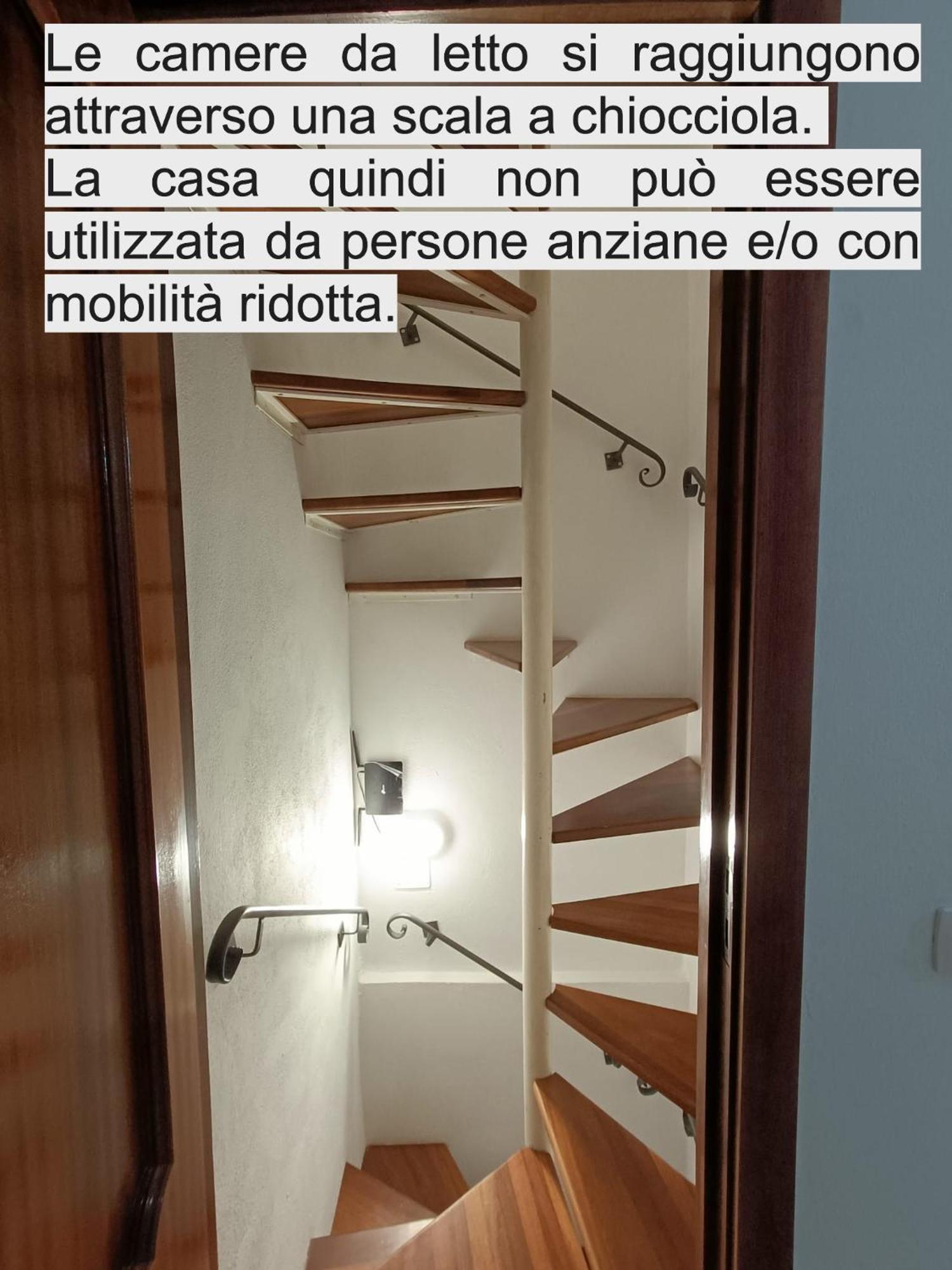 A Casicedda Vila Lípara Exterior foto