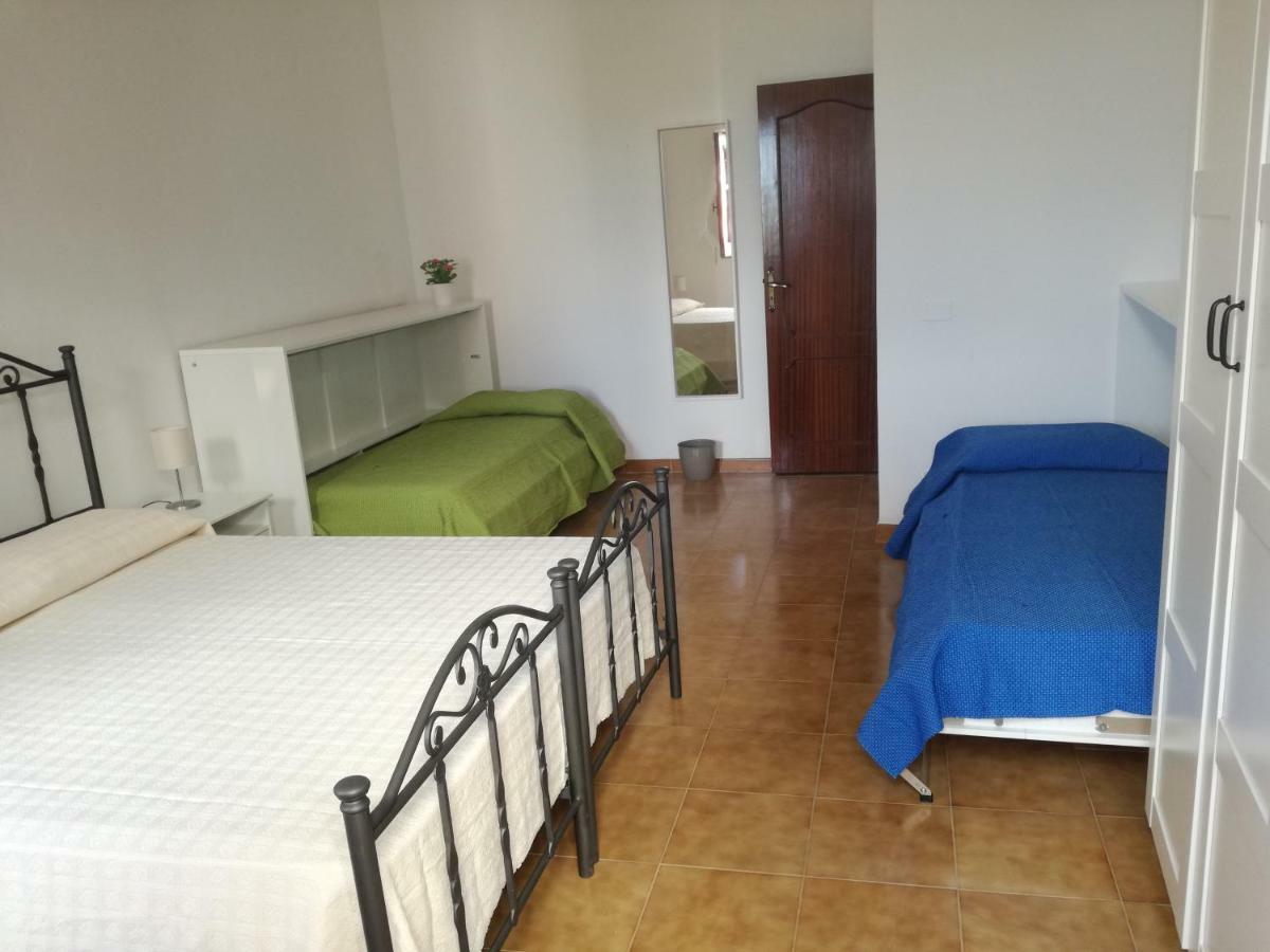 A Casicedda Vila Lípara Exterior foto